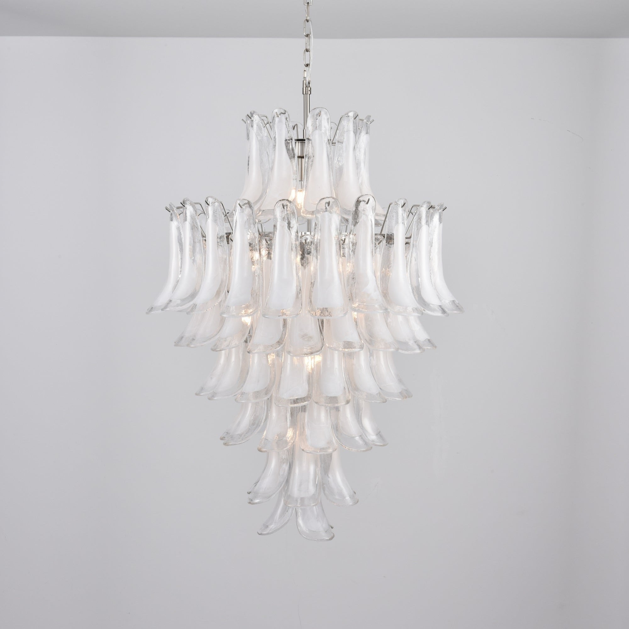 white-cloud-glass-petals-chandelier-anzaz--31