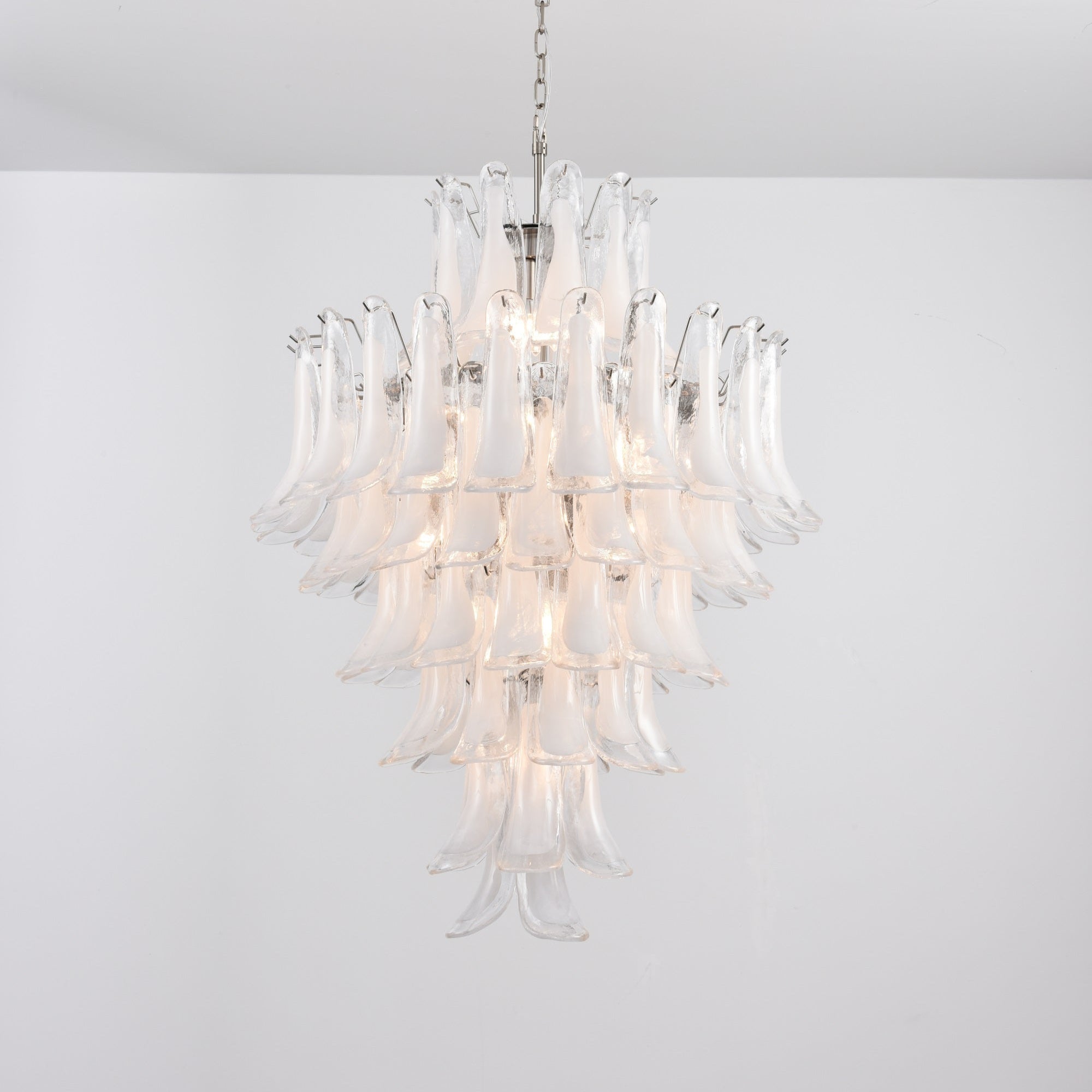 white-cloud-glass-petals-chandelier-anzaz--3