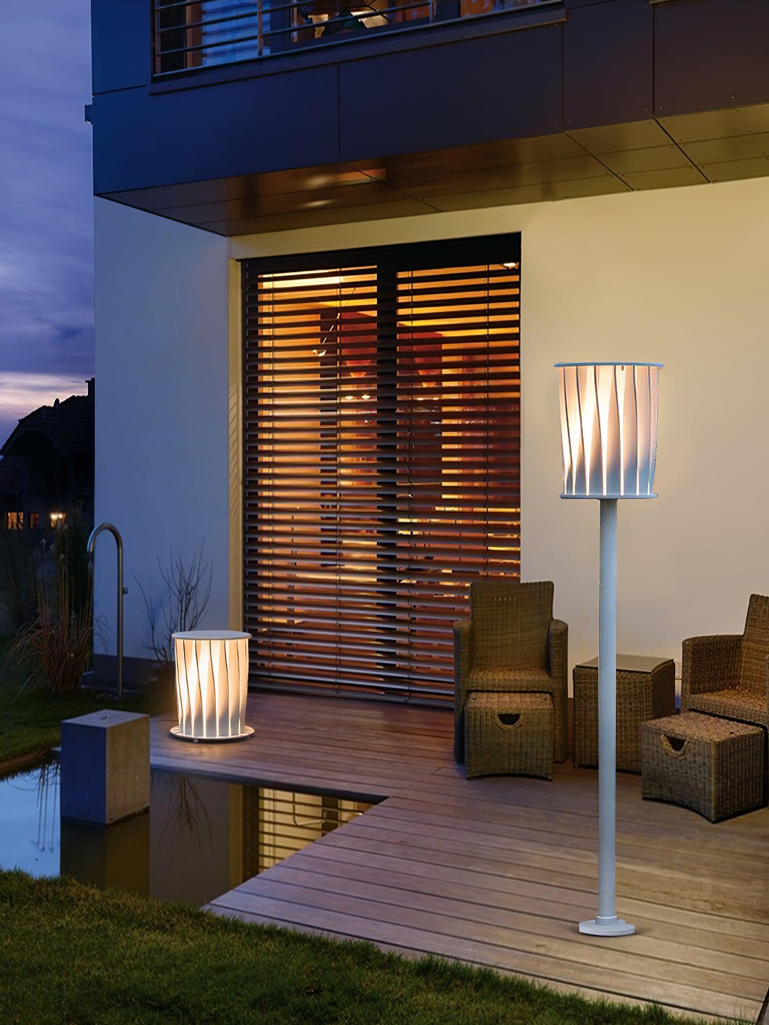 white-column-outdoor-light-anzaz--27
