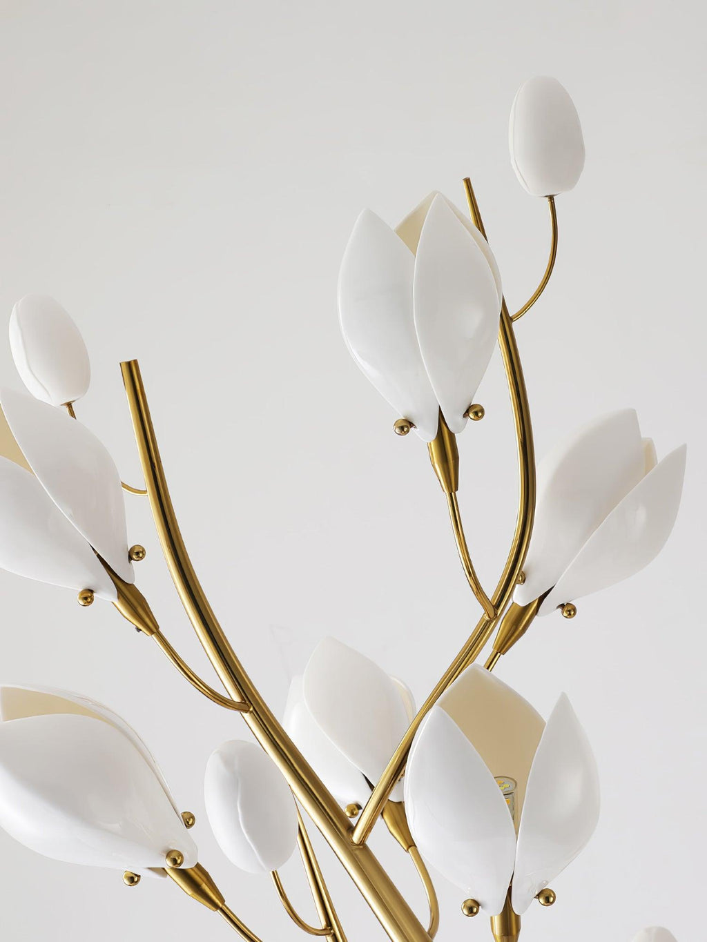 porcelain-magnolia-floor-lamp-anzaz--15