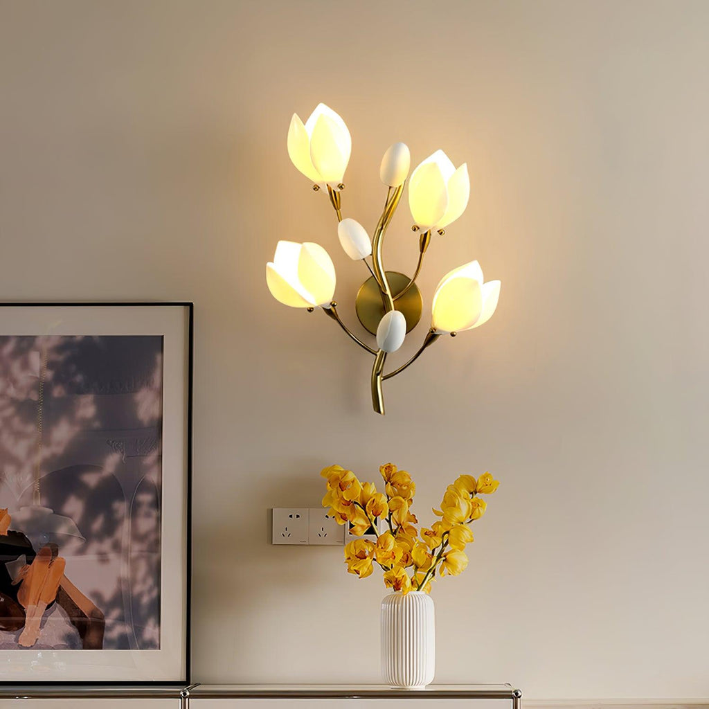porcelain-magnolia-wall-lamp-anzaz--2