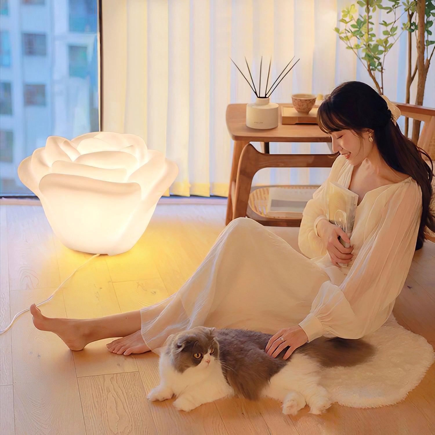 white-rose-shaped-led-table-lamp-anzaz-White-4