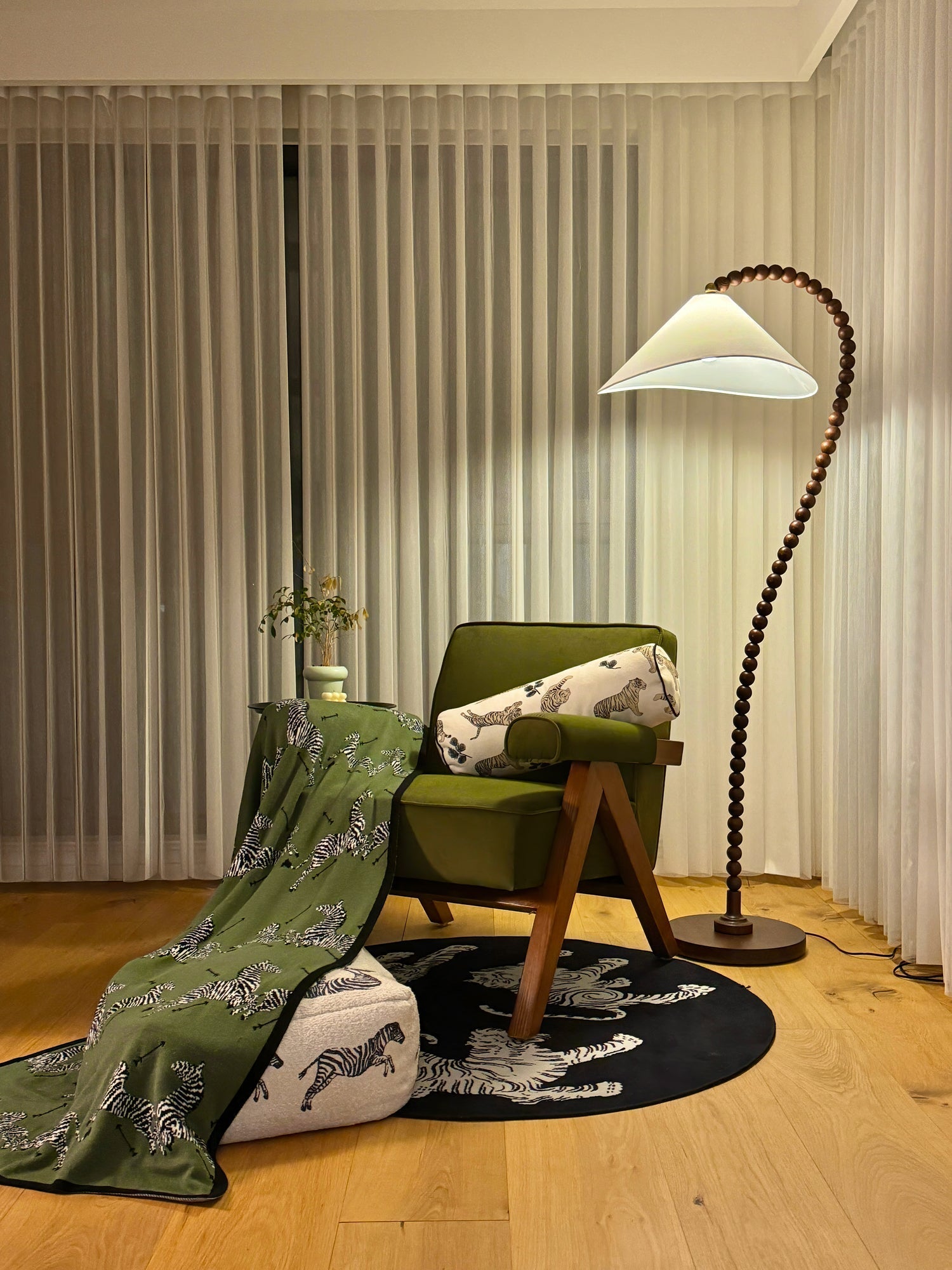 wooden-bead-floor-lamp-anzaz--11