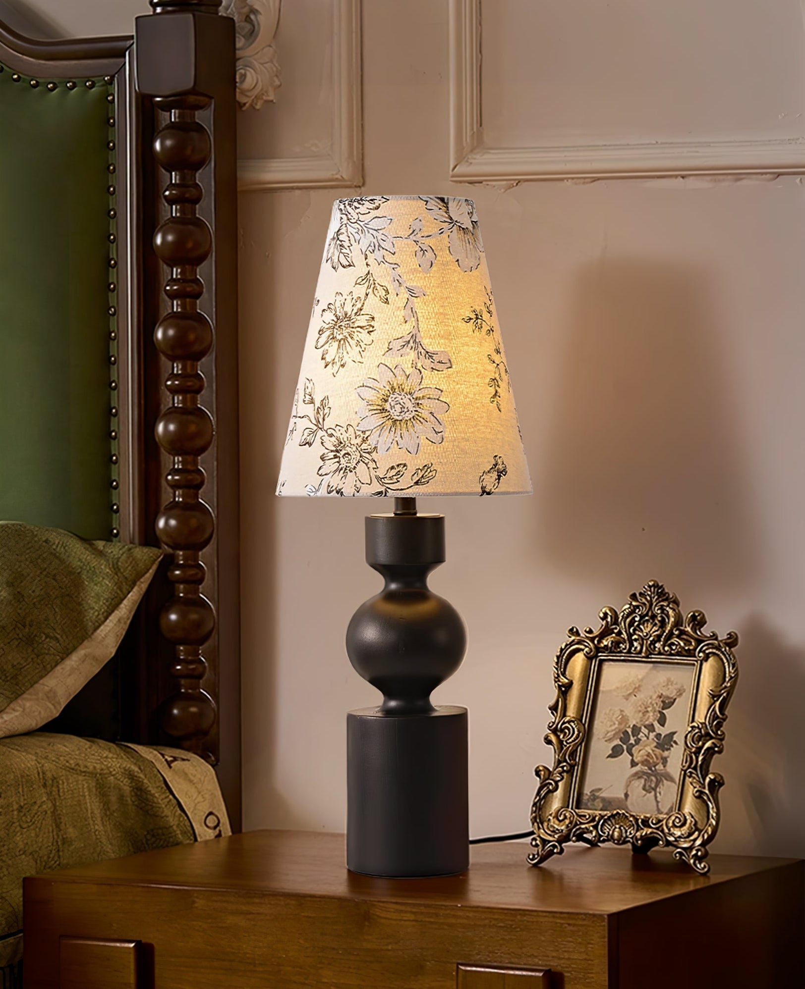 wooden-flower-pattern-table-lamp-anzaz--9