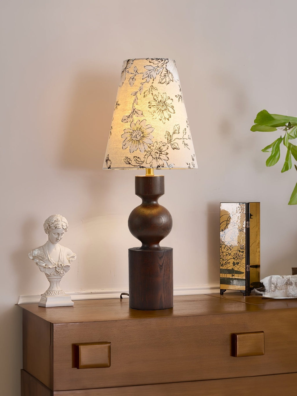 wooden-flower-pattern-table-lamp-anzaz--10
