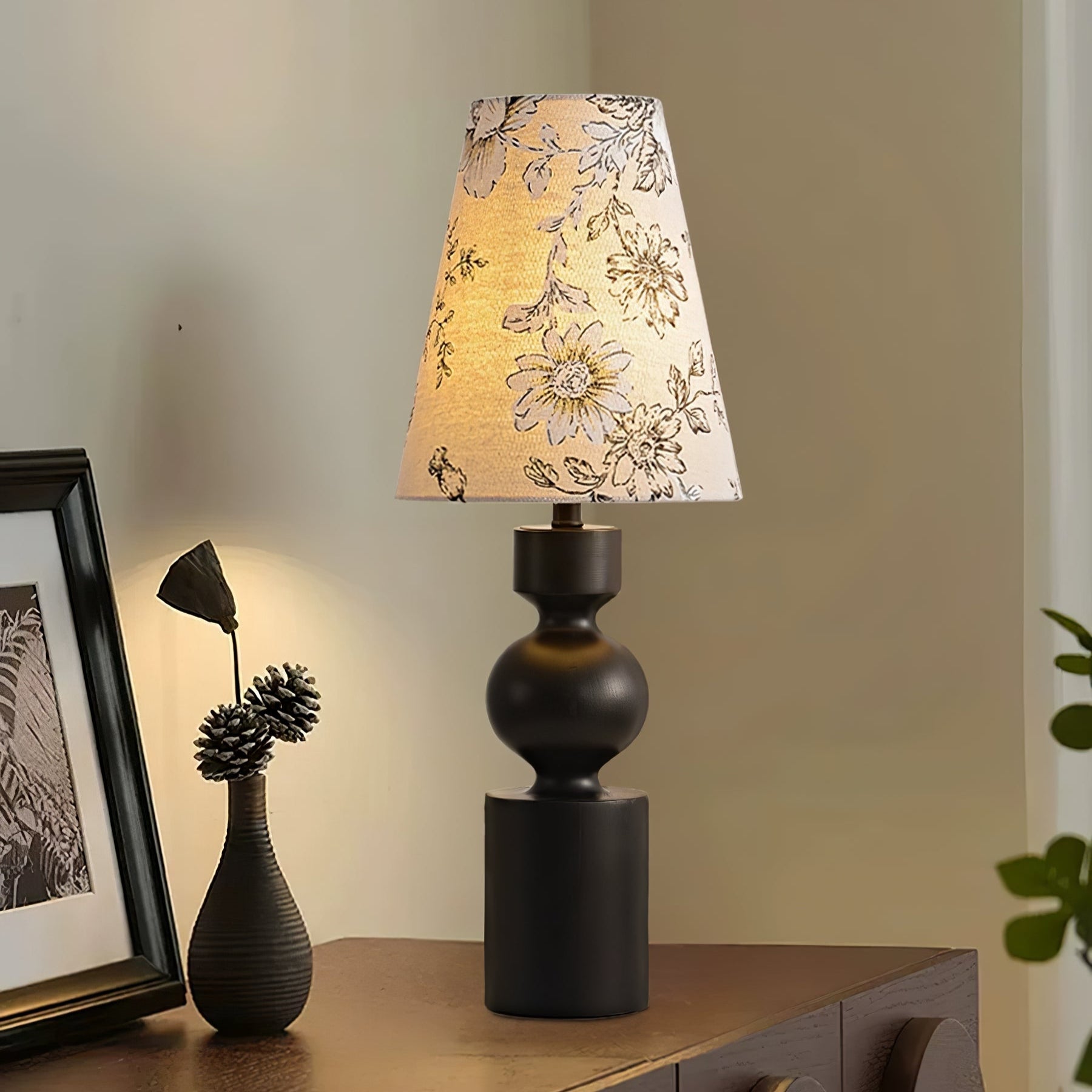 wooden-flower-pattern-table-lamp-anzaz--13