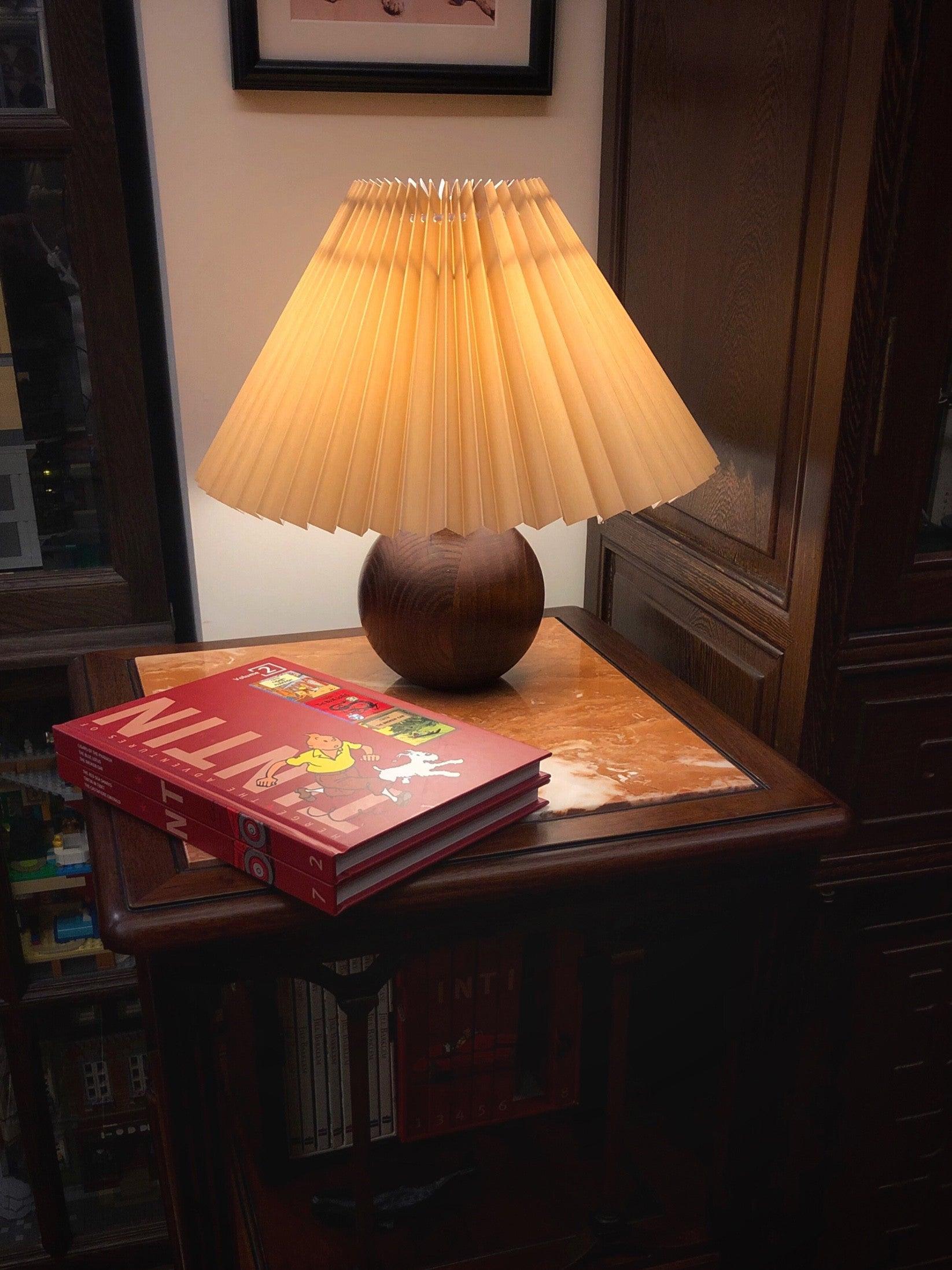 wooden-pleated-table-lamp-anzaz--25