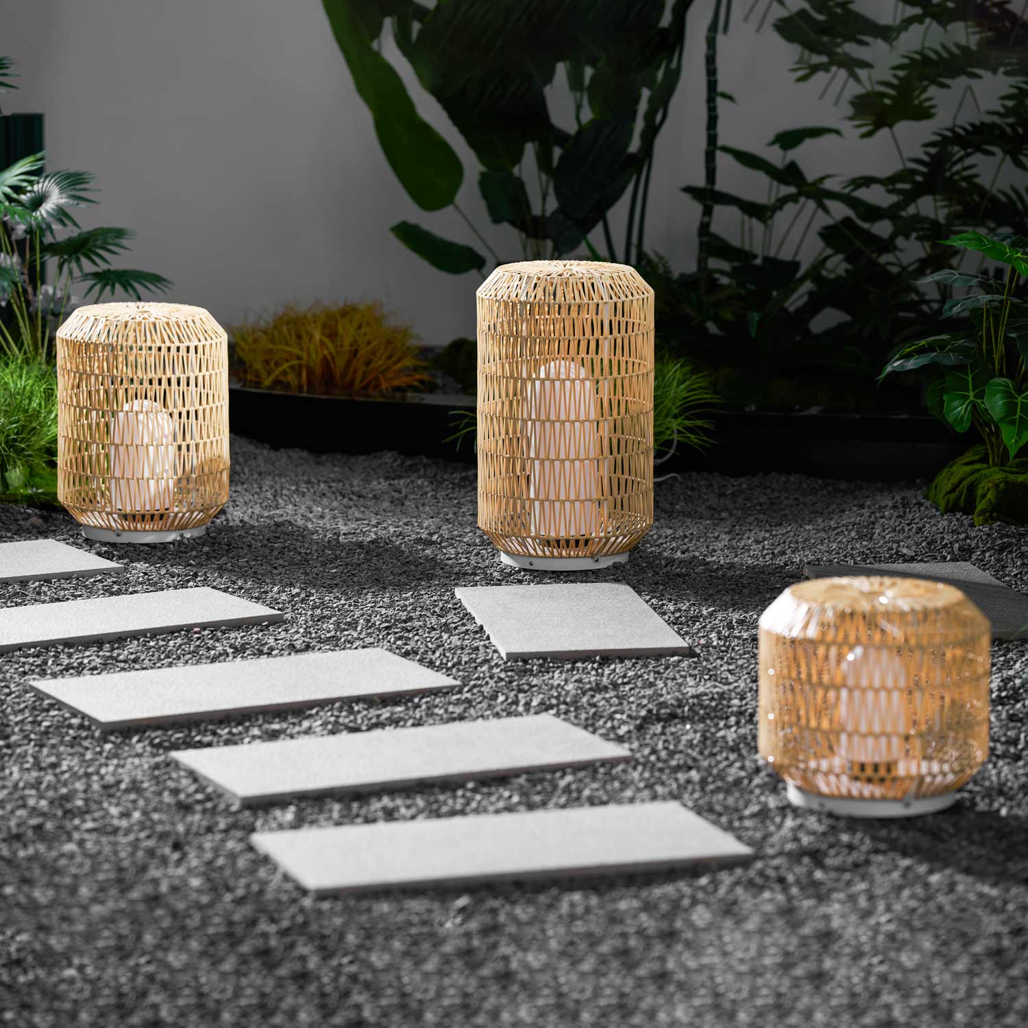 woven-rattan-outdoor-lamp-anzaz--65