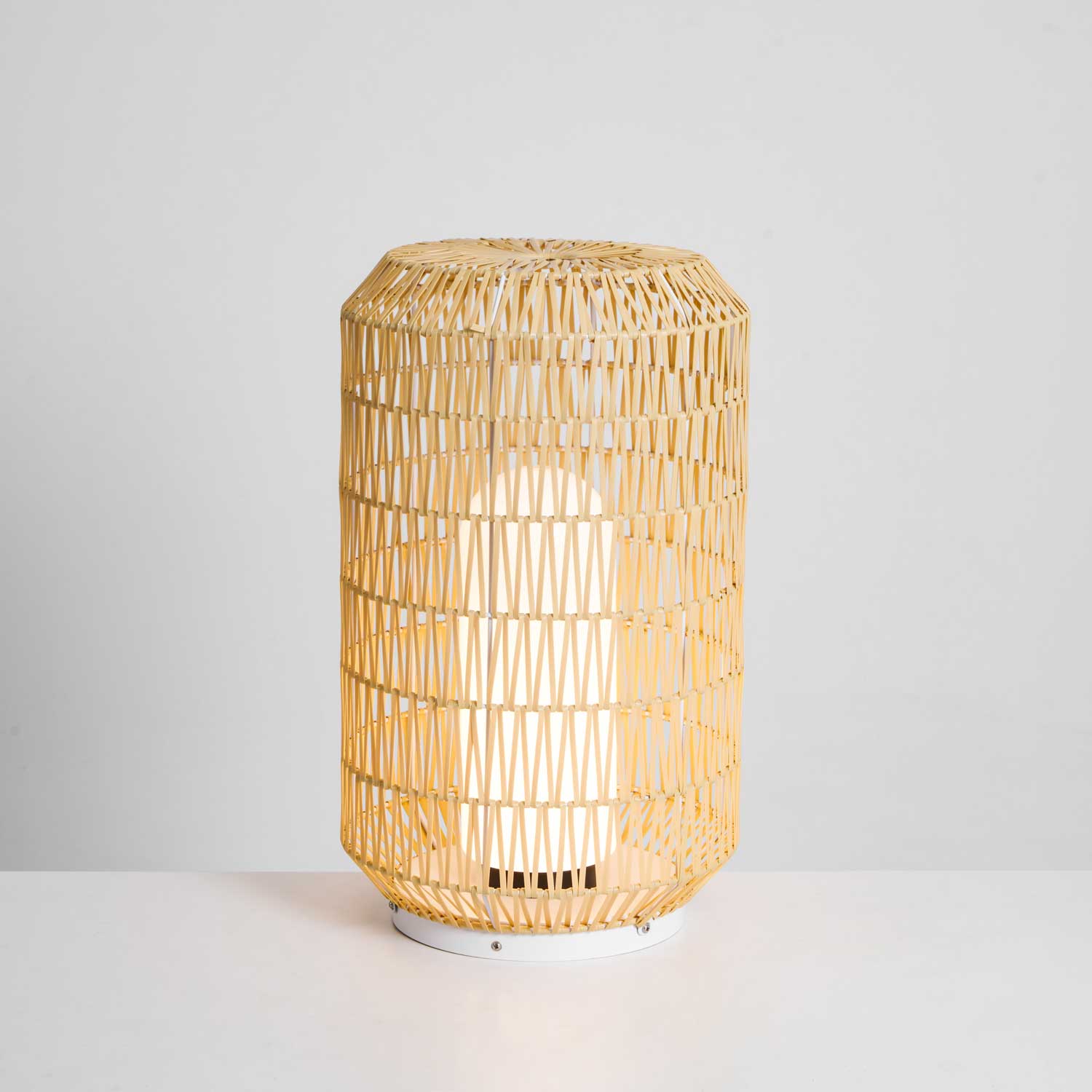 woven-rattan-outdoor-lamp-anzaz--73