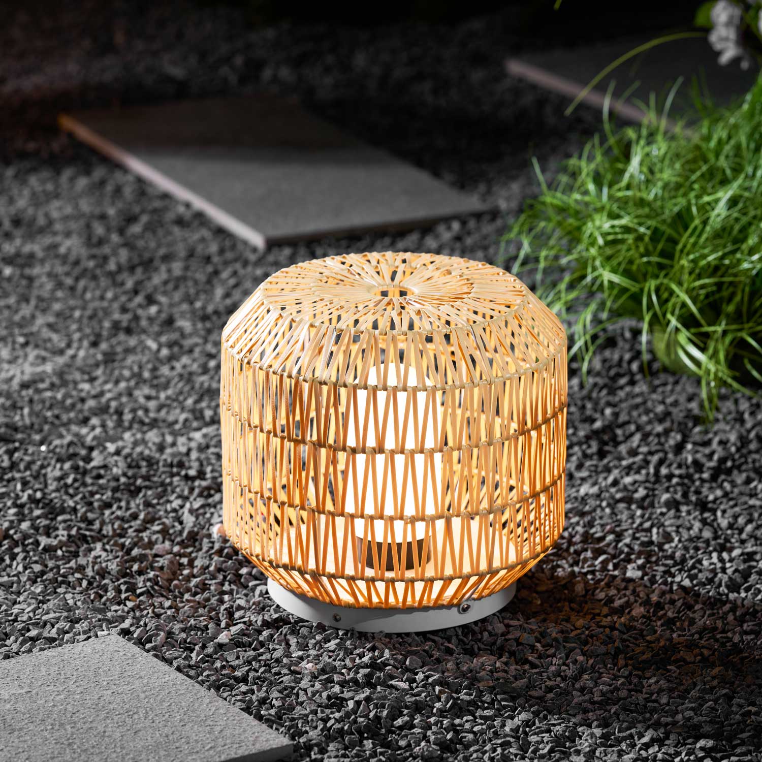 woven-rattan-outdoor-lamp-anzaz--42