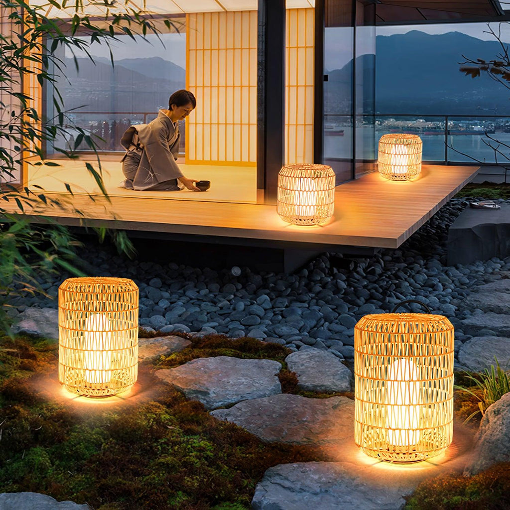 woven-rattan-outdoor-lamp-anzaz--23