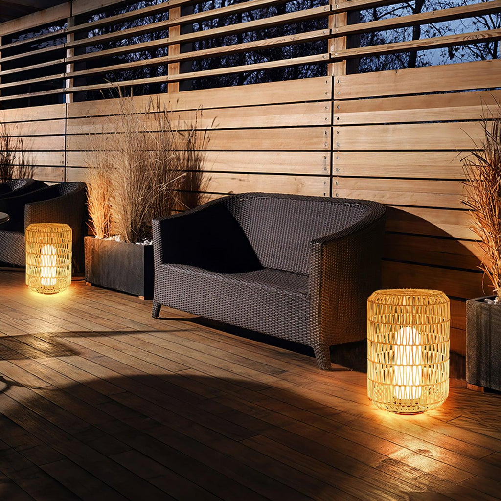 woven-rattan-outdoor-lamp-anzaz--26