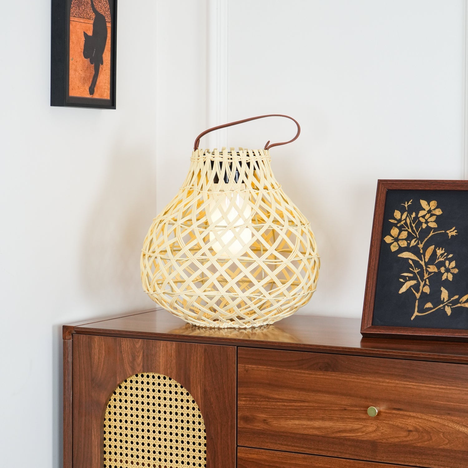 woven-sphere-solar-lantern-outdoor-lamp-anzaz--5