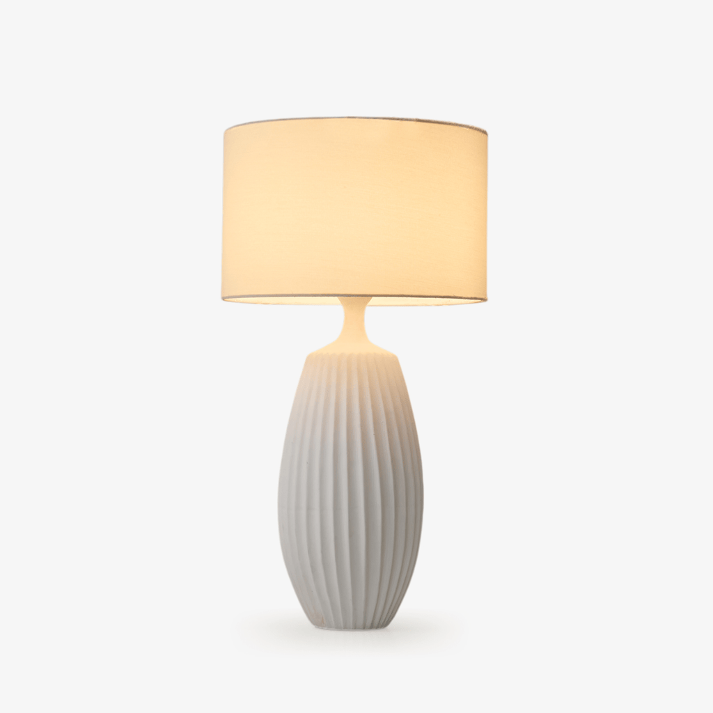 ribbed-ceramic-table-lamp-anzaz-White-1