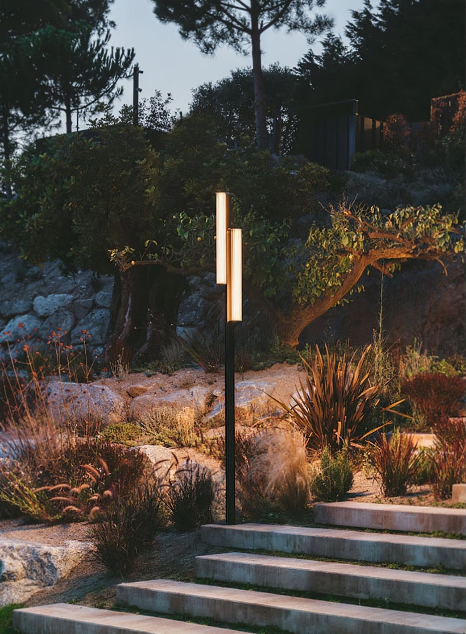 lumo-arc-outdoor-post-lamp-anzaz--18