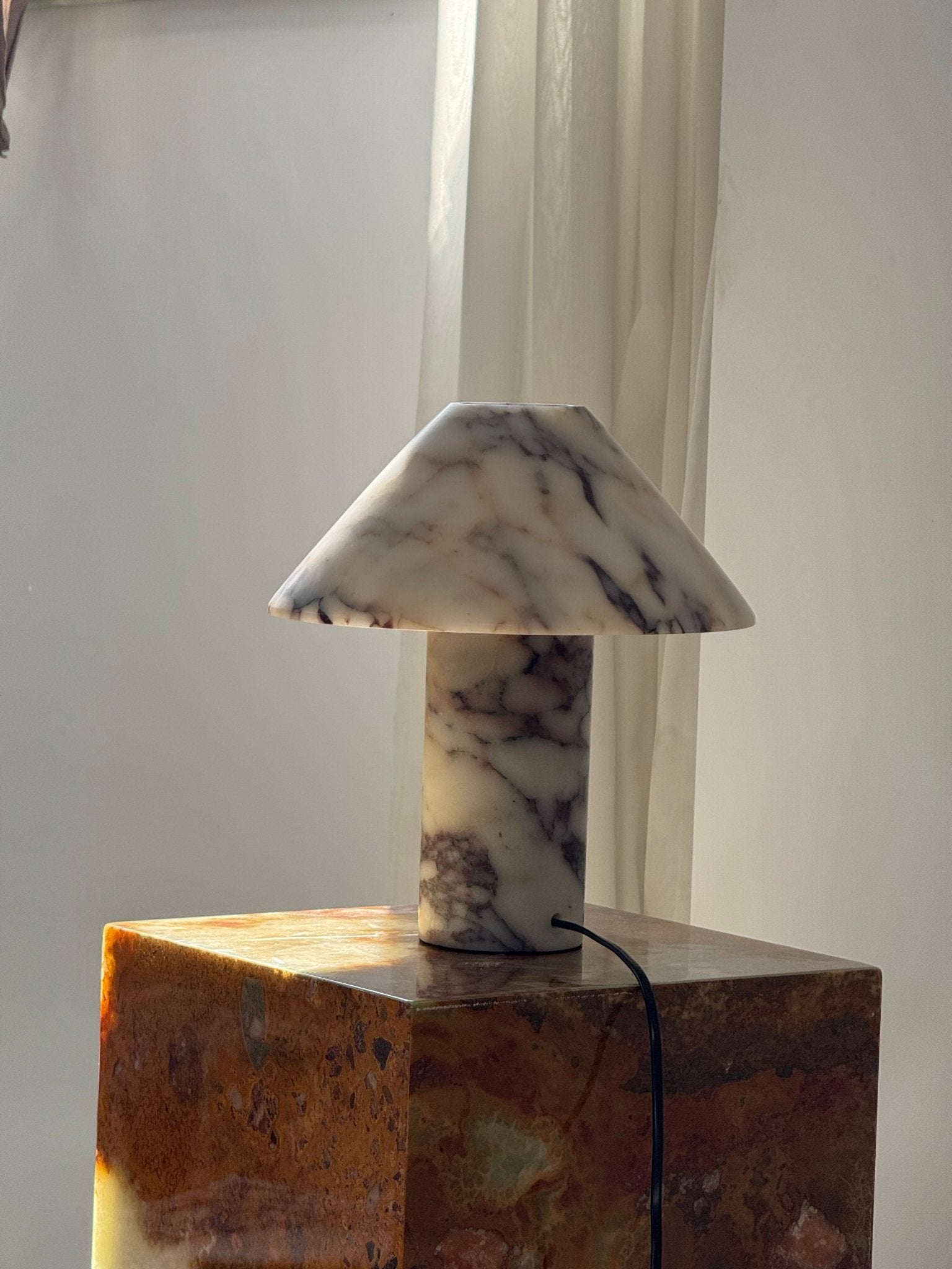 marbelle-onyx-table-lamp-anzaz--37