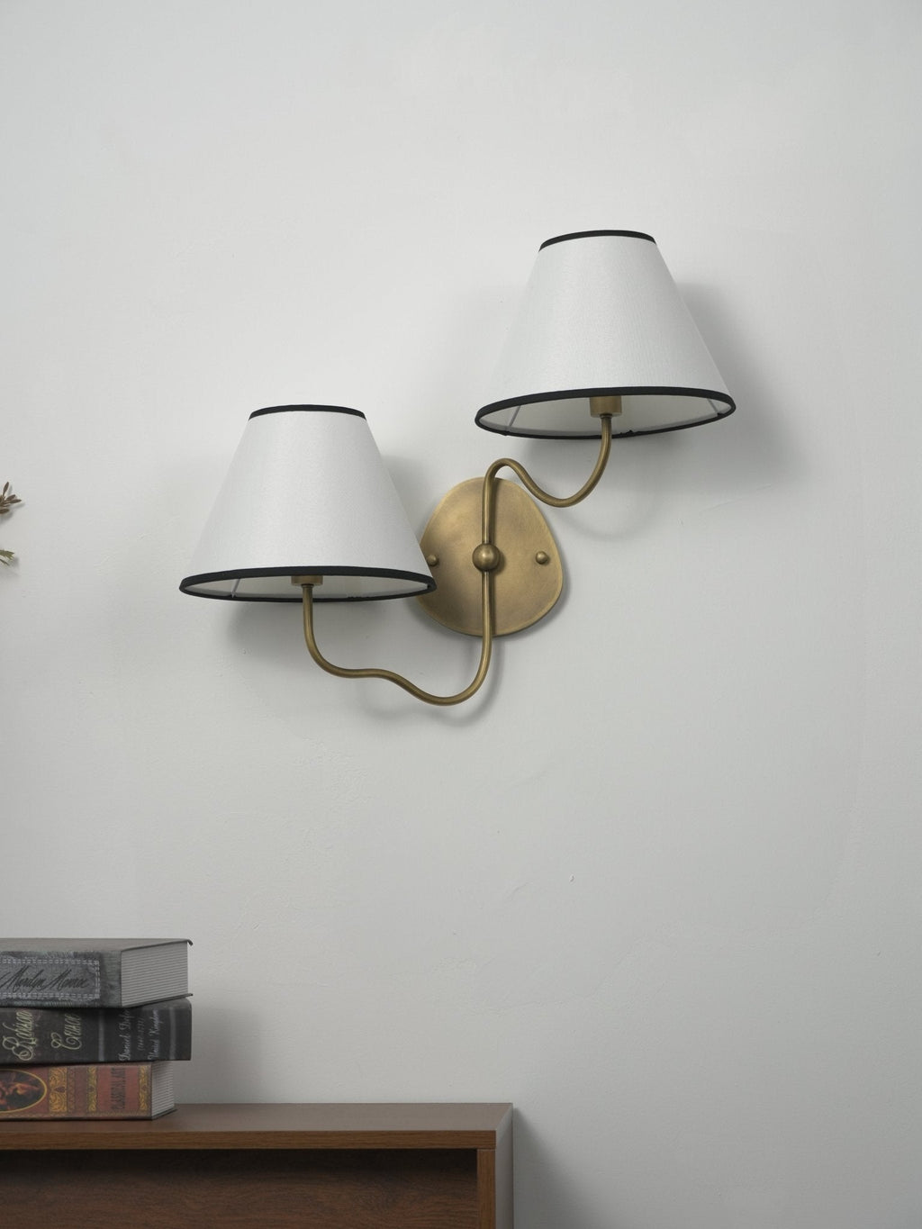 clara-double-wall-sconce-anzaz--5