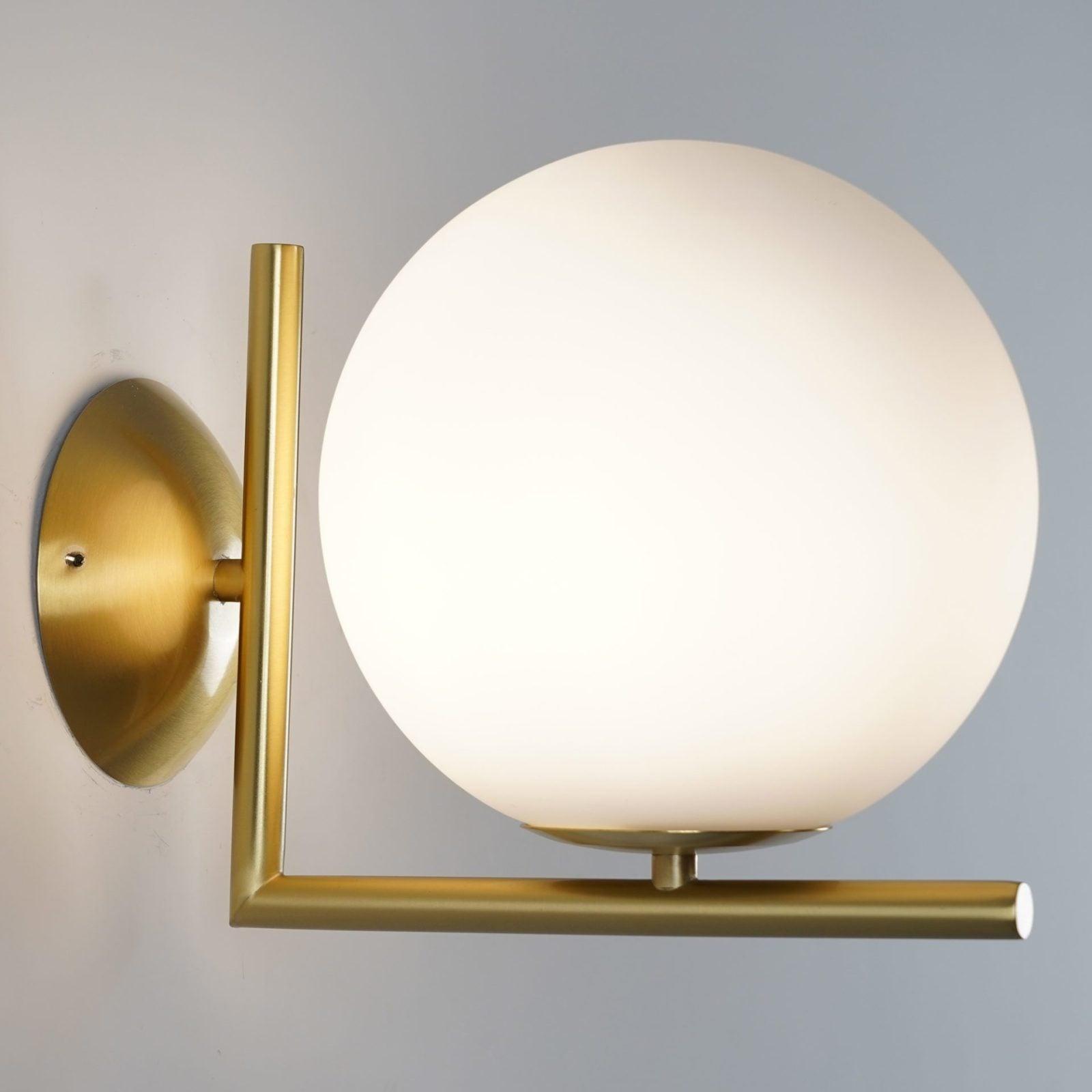 blown-glass-opal-glass-wall-lamp-anzaz--29