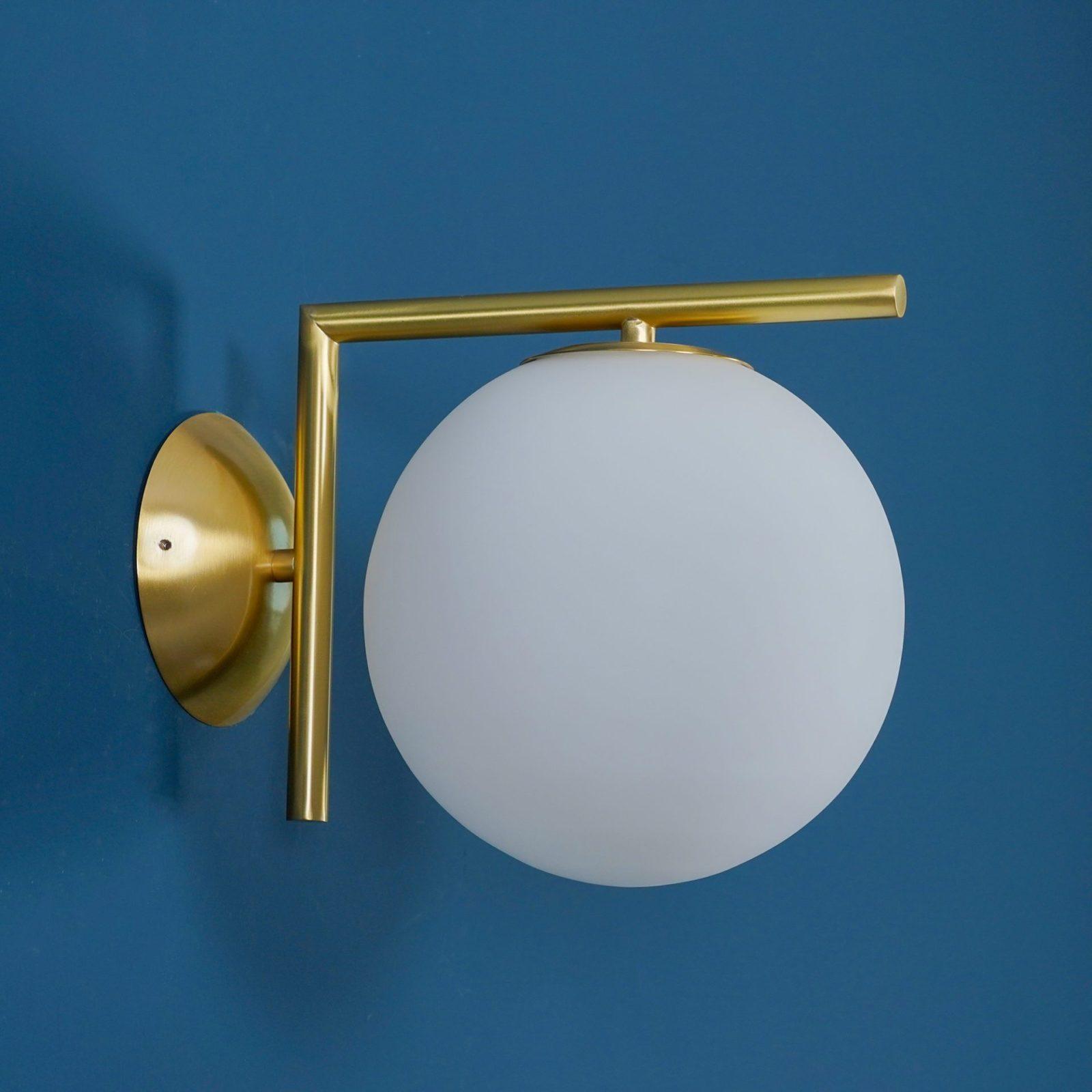 blown-glass-opal-glass-wall-lamp-anzaz--28