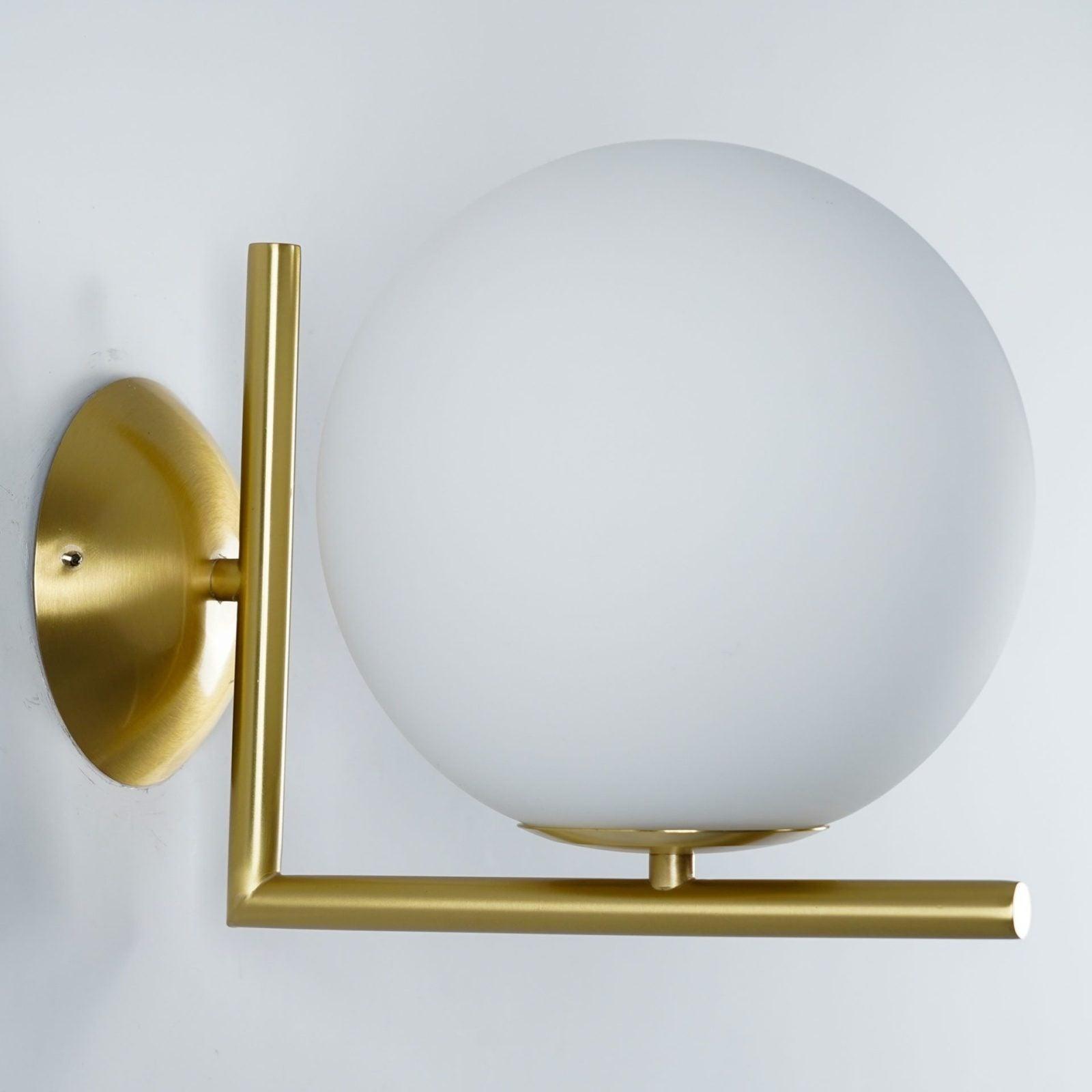 blown-glass-opal-glass-wall-lamp-anzaz--17