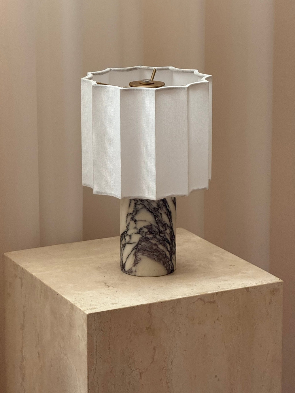 orbis-veil-table-lamp-anzaz--21
