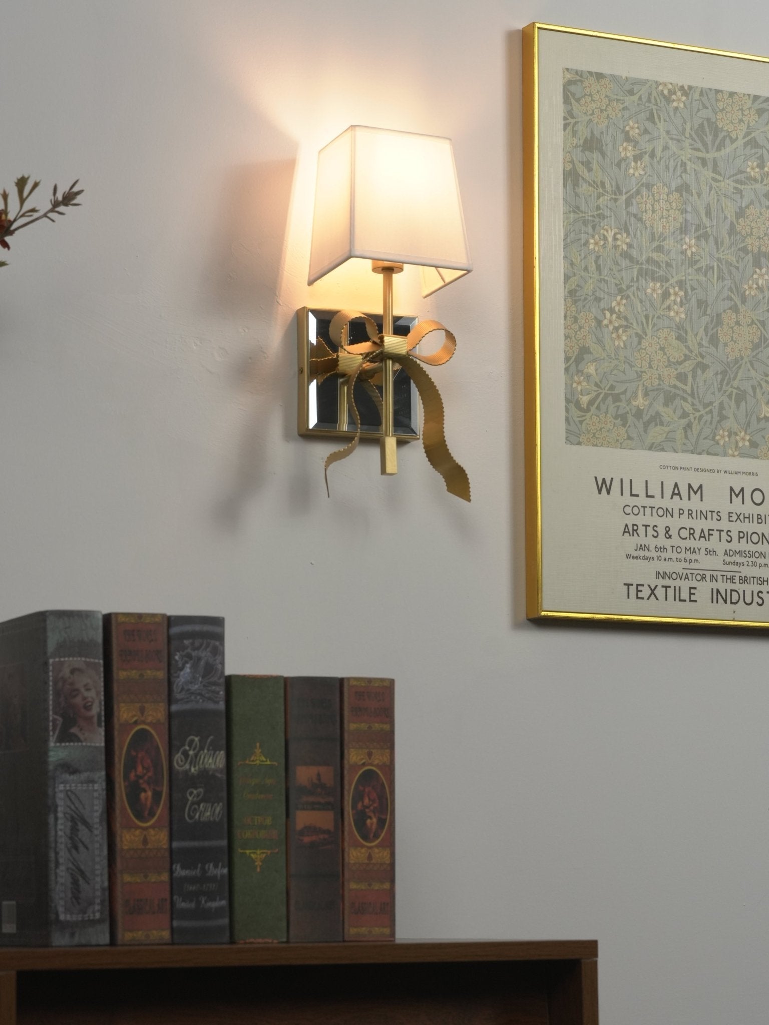belle-bow-wall-sconce-anzaz--33