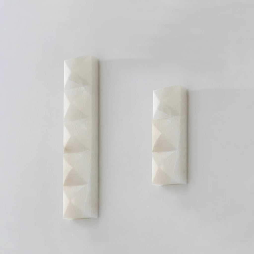 prism-alabaster-wall-sconce-anzaz--15
