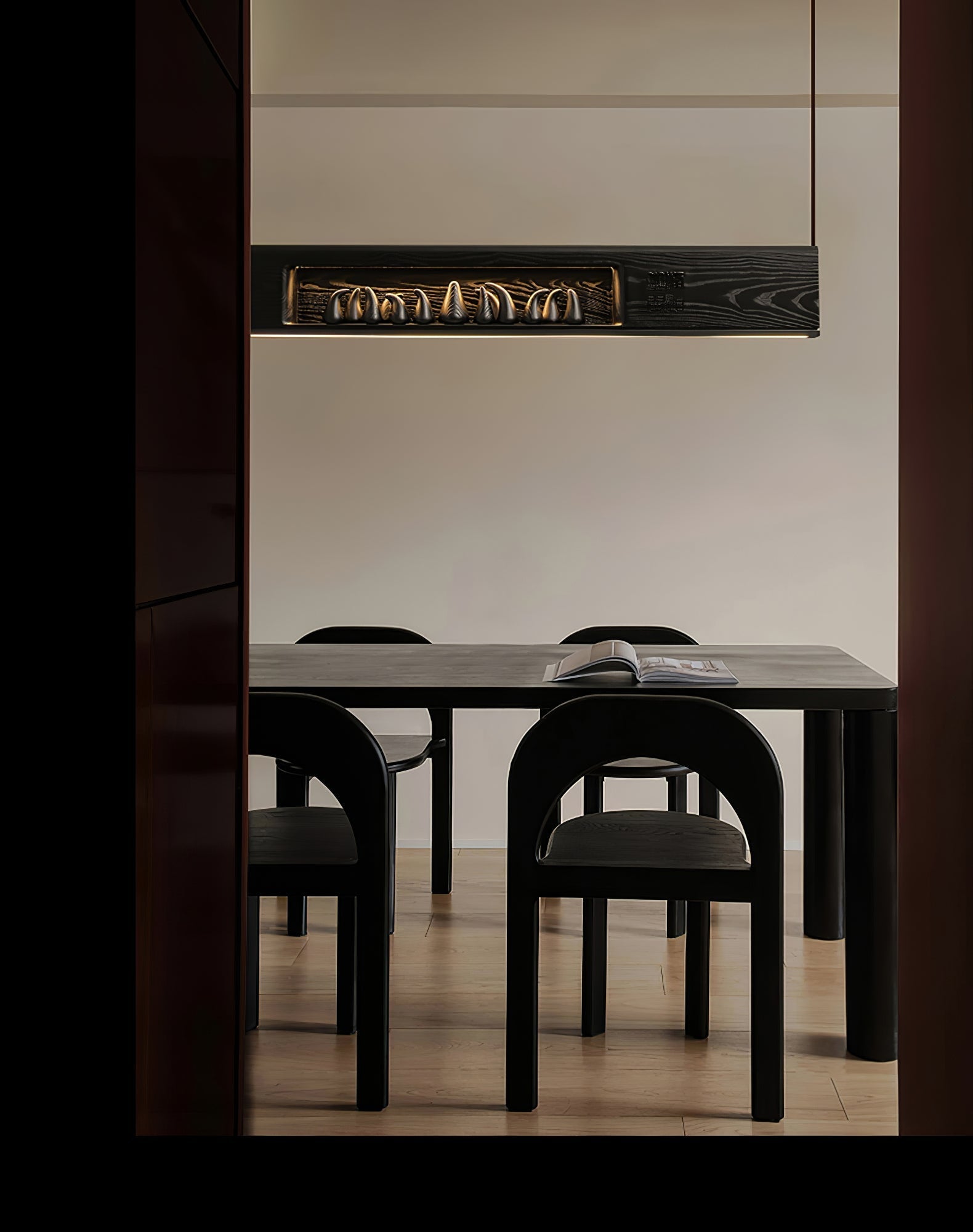 timber-horizon-pendant-light-anzaz--33
