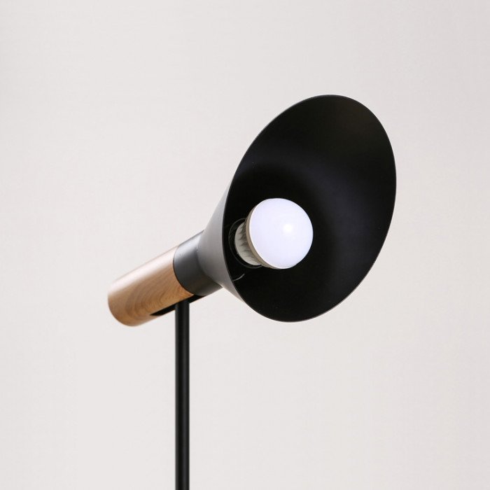 Lampă de podea MD FL