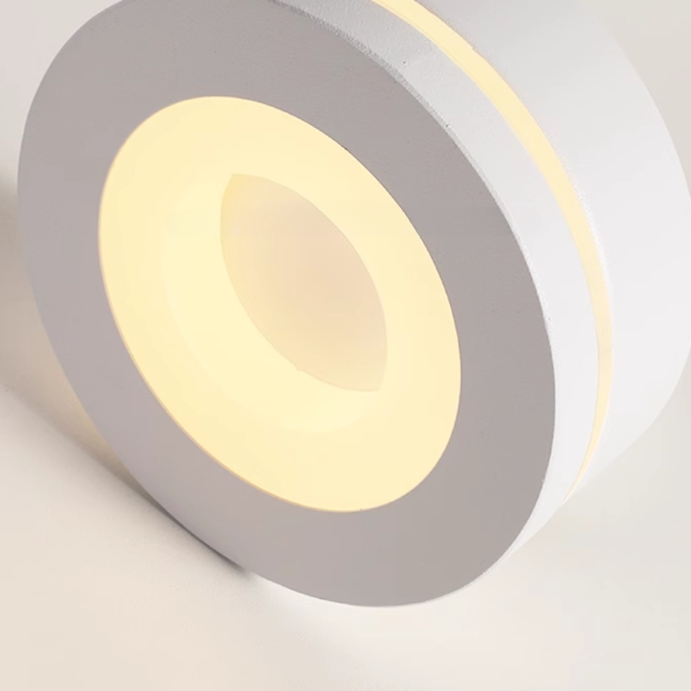 Spot Amber Pulse D9, culoare nuc