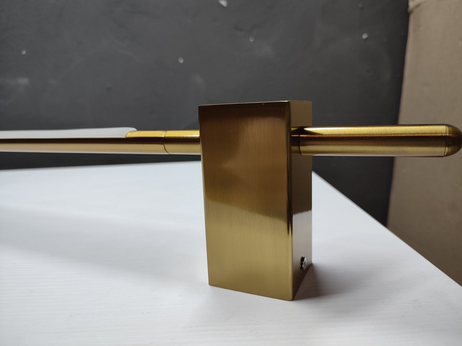 Linii de rotire a appliquei