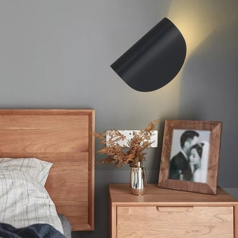 Aplică de perete cu LED-uri, cu lună