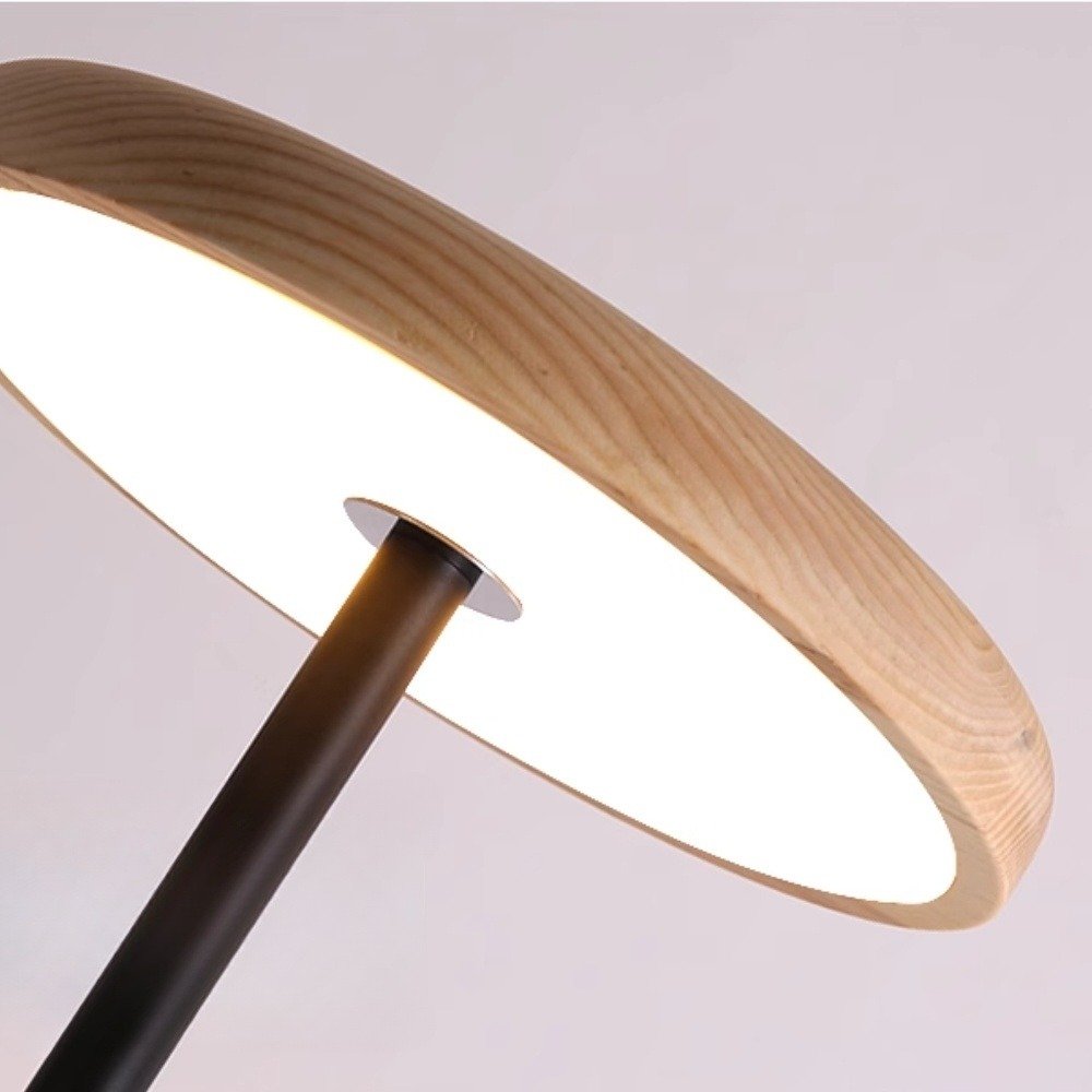 Lampă de podea DEBBY Light din lemn