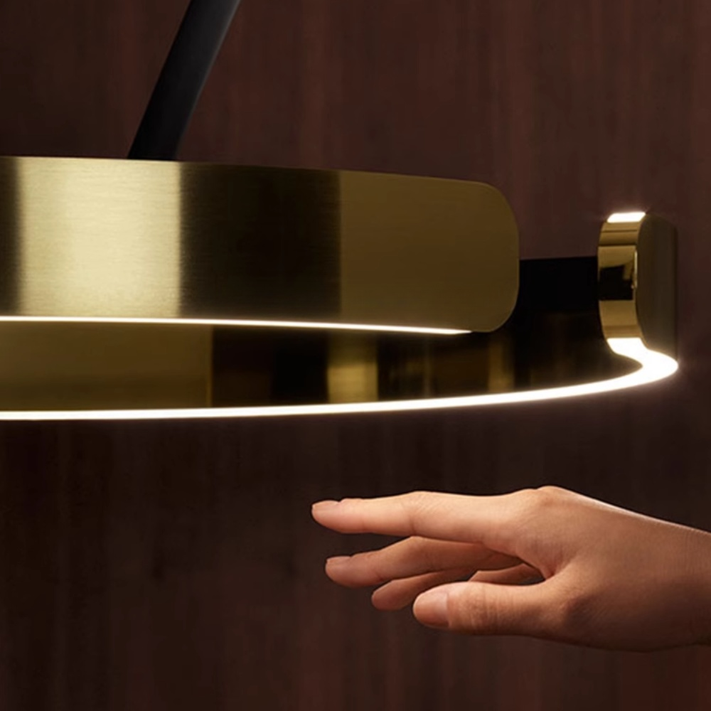 Lampă de podea Starlight Crown D60, neagră