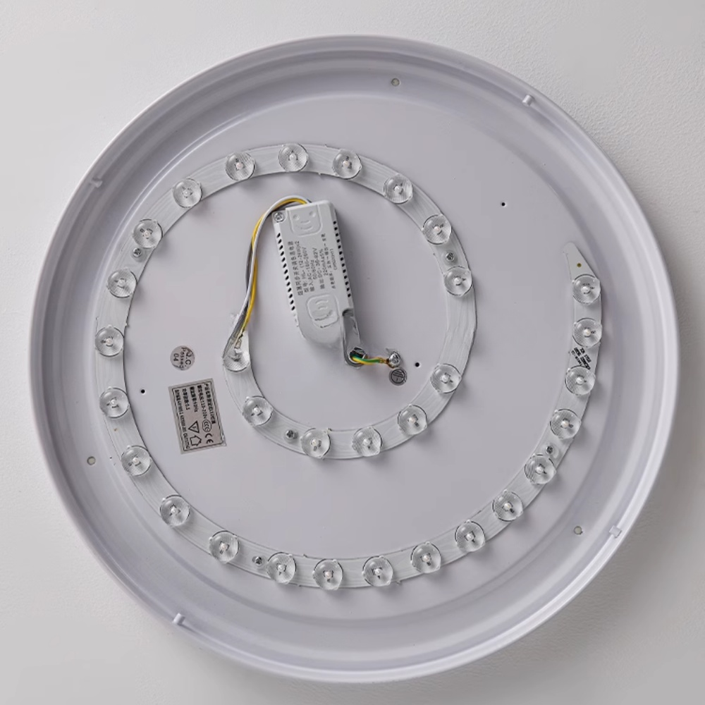 Lampă de tavan Silent Geometry D63