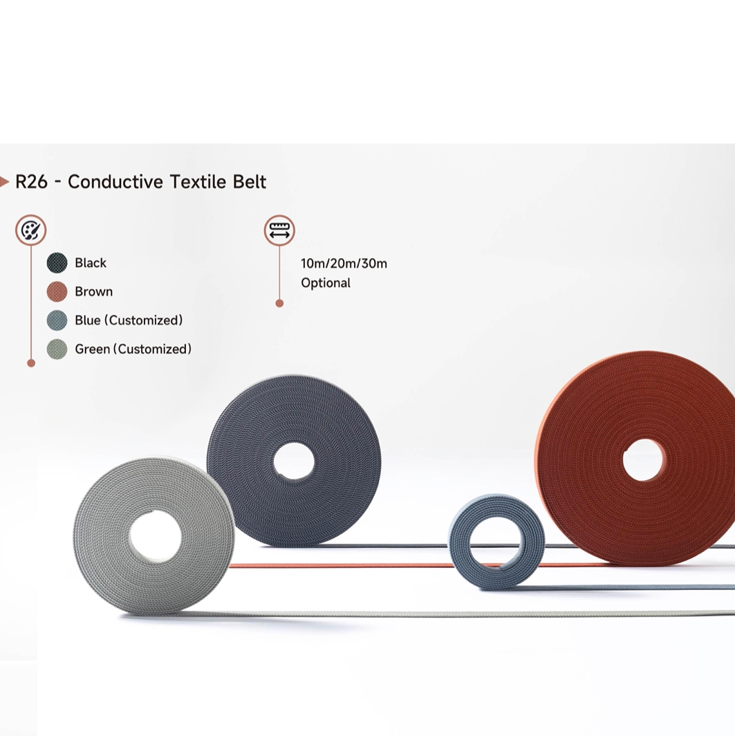 Lampă suspendată CONE cu lumină Belt, neagră, 60cm