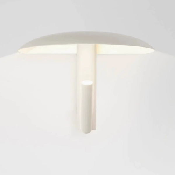 Lampă de perete Flicker Forge, neagră